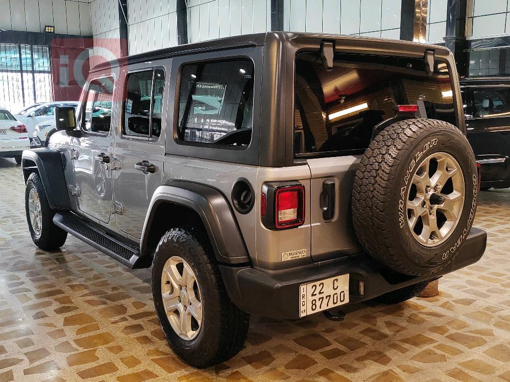 جیپ رانگلەر